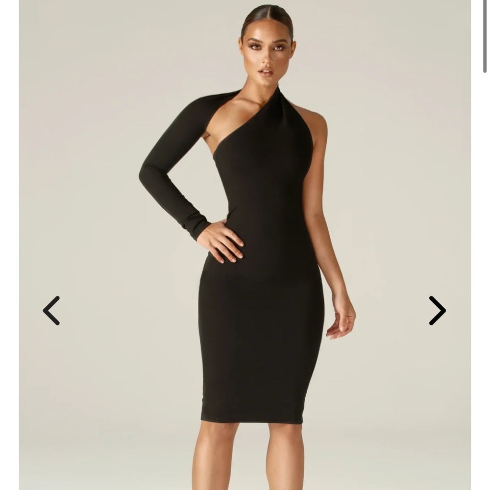 Asymmetrical One-Sleeve Black Bodycon Dress